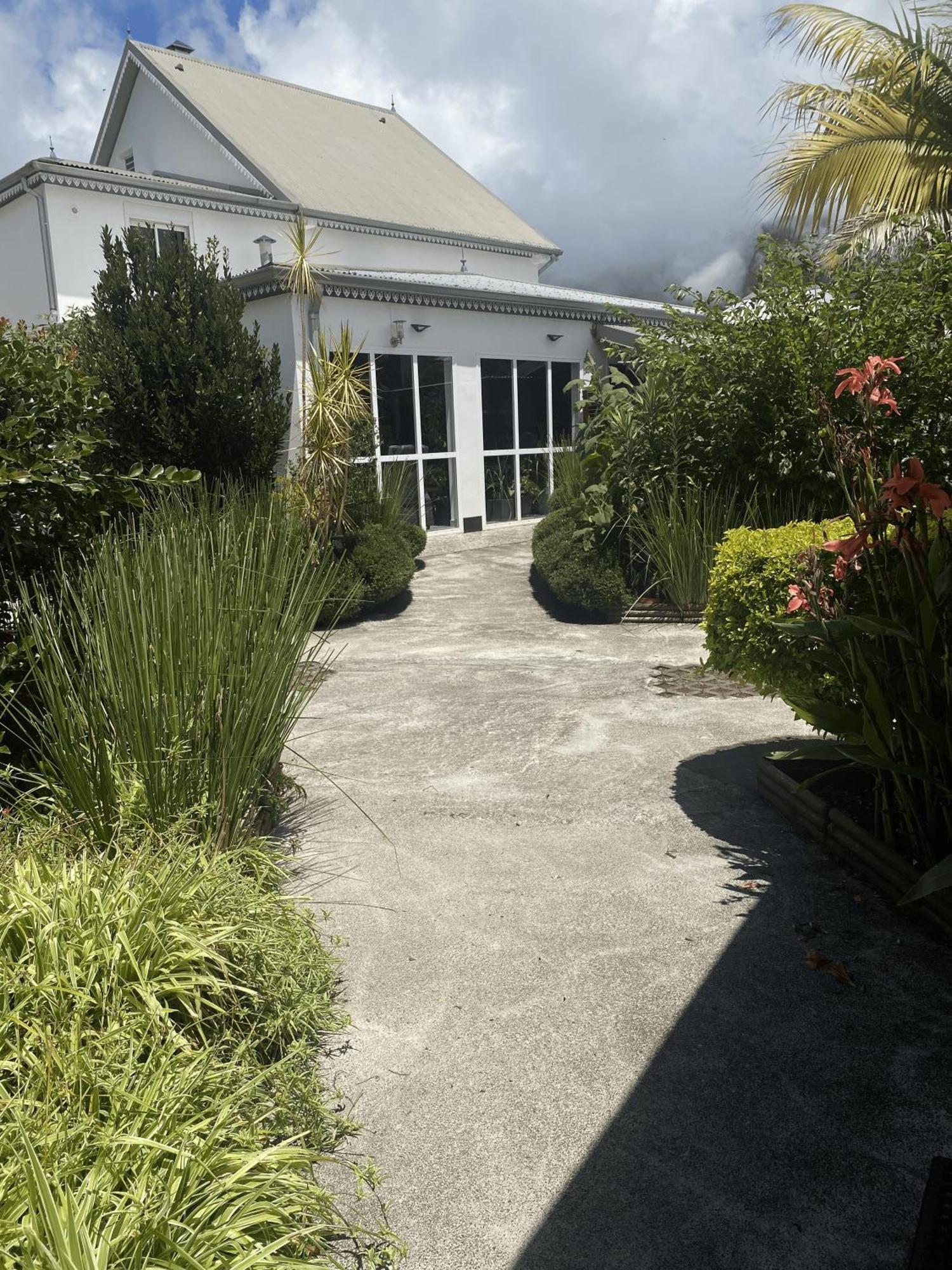 Chambres Et Tables D'Hote Du Voyageur La Plaine des Palmistes Luaran gambar